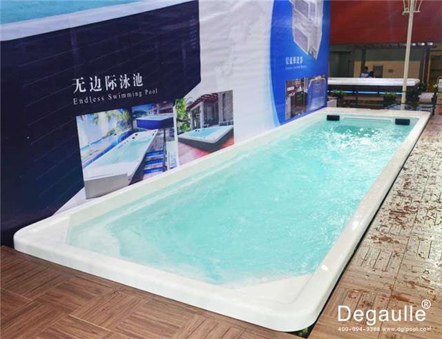 无边际泳池